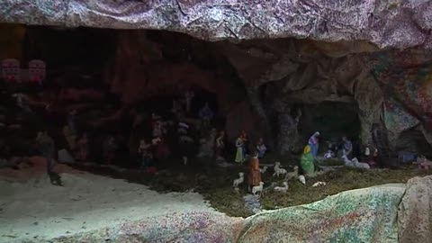 Natale in Liguria, alla scoperta del presepe di via Carducci