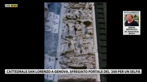 Turista danneggia scultura della cattedrale Bertolucci: 