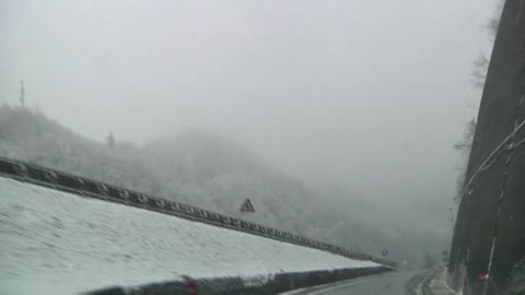 Allerte neve, fiocchi in Valle Stura: 