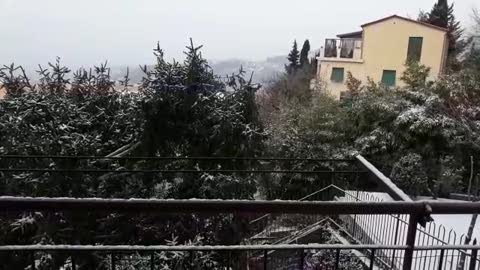 Genova: sulle alture del Righi ecco i primi fiocchi di neve