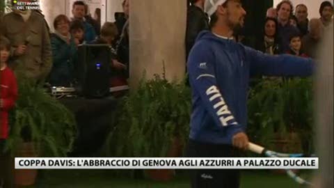 Coppa Davis, l'arrivo degli azzurri a Palazzo Ducale: Fognini e Seppi in 'campo' con i bambini