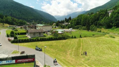 Ponte di Legno, il quartier generale blucerchiato visto dal drone