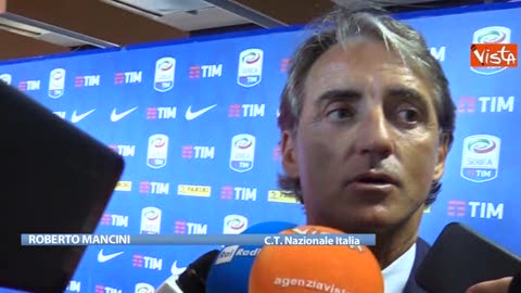 Il Ct Mancini sprona i club italiani: 