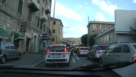 Via Buccari chiusa al traffico dopo la segnalazione di Primocanale