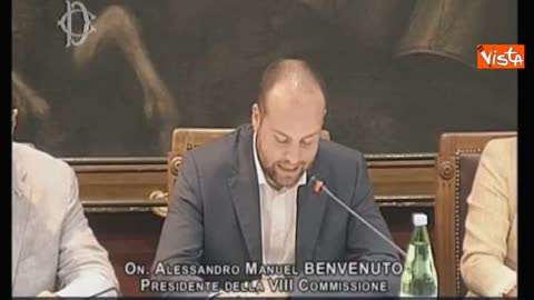 Crollo Ponte Morandi, il minuto di silenzio in commissione