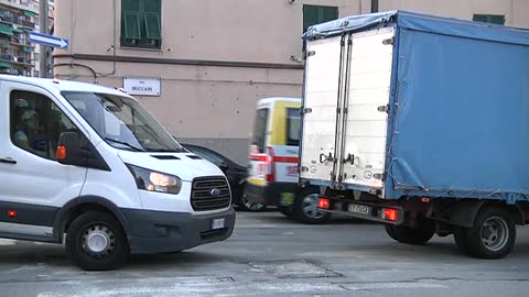 Ponte Morandi, via Buccari chiusa in diretta su Primocanale