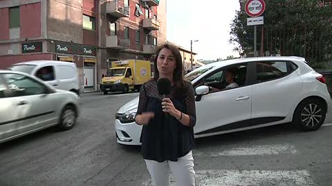 Via Borzoli, la situazione del traffico documentata da Primocanale