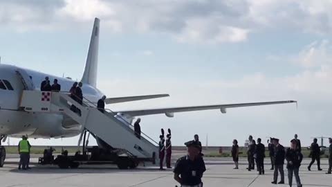 L'arrivo di Mattarella all'Aeroporto Colombo di Genova