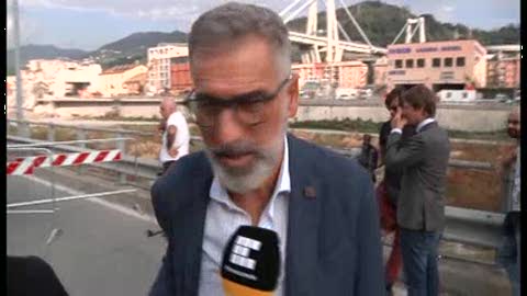 Ponte Morandi, Shevchenko e Tassotti tra le macerie: 