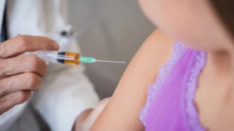 Influenza, da lunedì al via la campagna vaccinale in Liguria