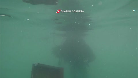 Barche affondate a Santa Margherita, il video sott'acqua della Guardia costiera