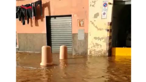 Pioggia torrenziale sul ponente genovese: Pegli e Prà a bagno. Varenna ai limiti