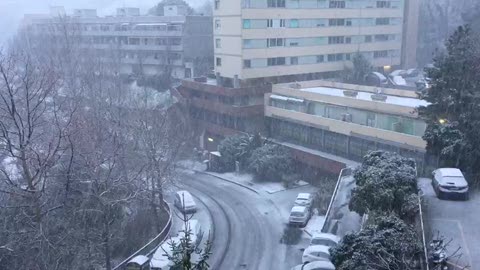 Fiocchi di neve a Genova Begato