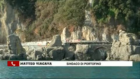 Mareggiata a Portofino, i lavori corrono veloci: strada riaperta a metà aprile