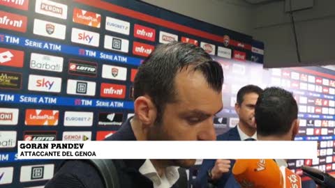 Pandev: 