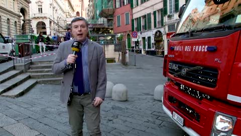 Fumo in stazione a De Ferrari, evacuata la metro