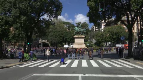 Piaggio Aerospace, lavoratori in cassa integrazione: corteo, proteste e Genova paralizzata