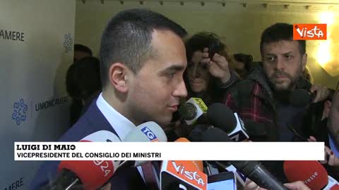 Siri indagato, il Governo si divide Di Maio: 