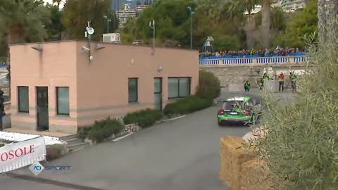 Rallye Sanremo tra staccate e derapate al limite dei protagonisti 