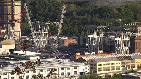 Ponte Morandi, completamente demolita la pila 5