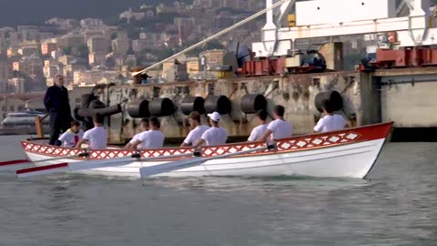 Palio delle Repubbliche Marinare, il sindaco al timone del Galeone per consegnare la nuova divisa