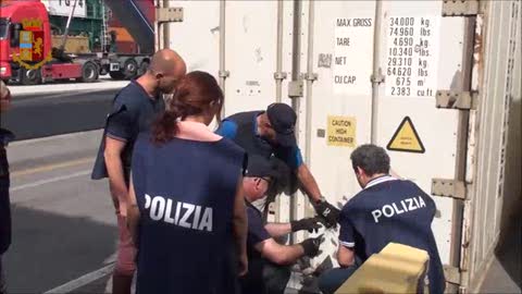 Porto di Genova, cocaina dal Sudamerica: sequestrati 100 kg di droga