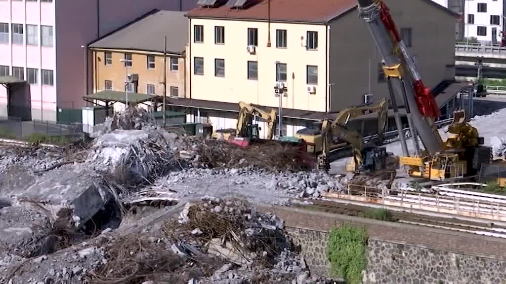 Un anno dal crollo, Salerno (Rina): 