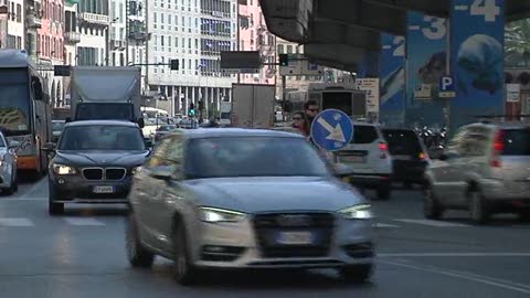 Patente, arriva l'aumento dell'Iva e le autoscuole liguri chiudono per protesta