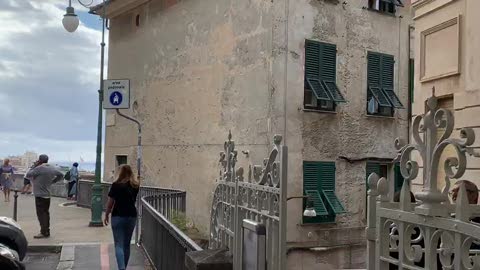 Genova, dopo 18 mesi torna in funzione l'ascensore di Castelletto Ponente