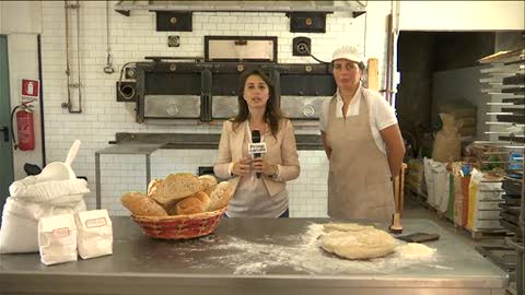 A Montoggio il pane di una volta con il grano del paese macinato a pietra