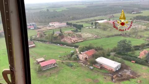 Esplosione ad Alessandria, sorvolo sulla zona in cui sono morti 3 vigili del fuoco