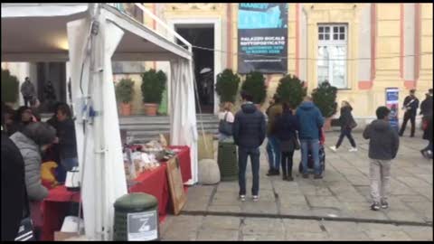 Successo in piazza De Ferrari a Genova per Stile Artigiano