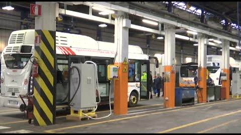 Mobilità sostenibile a Genova, Amt inaugura il primo polo elettrico per i bus