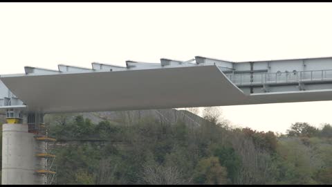 Ponte per Genova, nuovo passo avanti per la ricostruzione: su il terzo impalcato