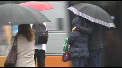 Pioggia e neve non abbandonano la Liguria, allerta arancione sul centro