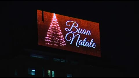 Si accende il Natale a Genova, tra alberi, presepi e 