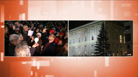 Si accende il Natale a Genova, s'illumina l'albero di De Ferrari