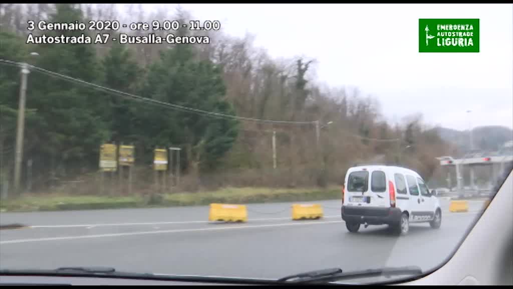 Autostrade, A7 come un imbuto: viaggio Genova-Busalla in coda su una corsia