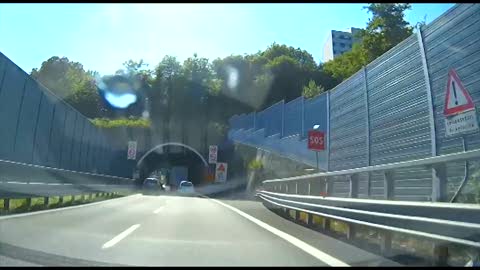 Autostrade, l'incredibile storia di un autista: 