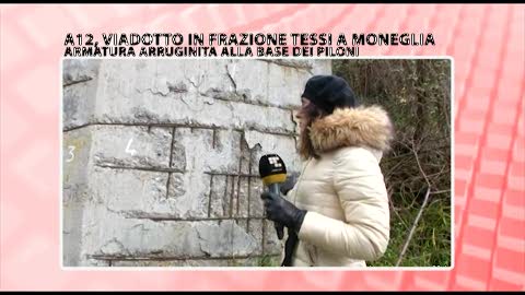 A12, viadotto in frazione Tessi a Moneglia: armatura arrugginita alla base dei piloni 