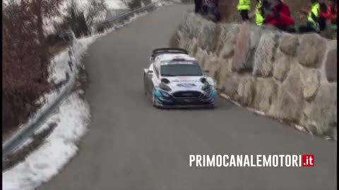 Rallye Monte Carlo, salto e staccata Wrc plus al passaggio in Ps4