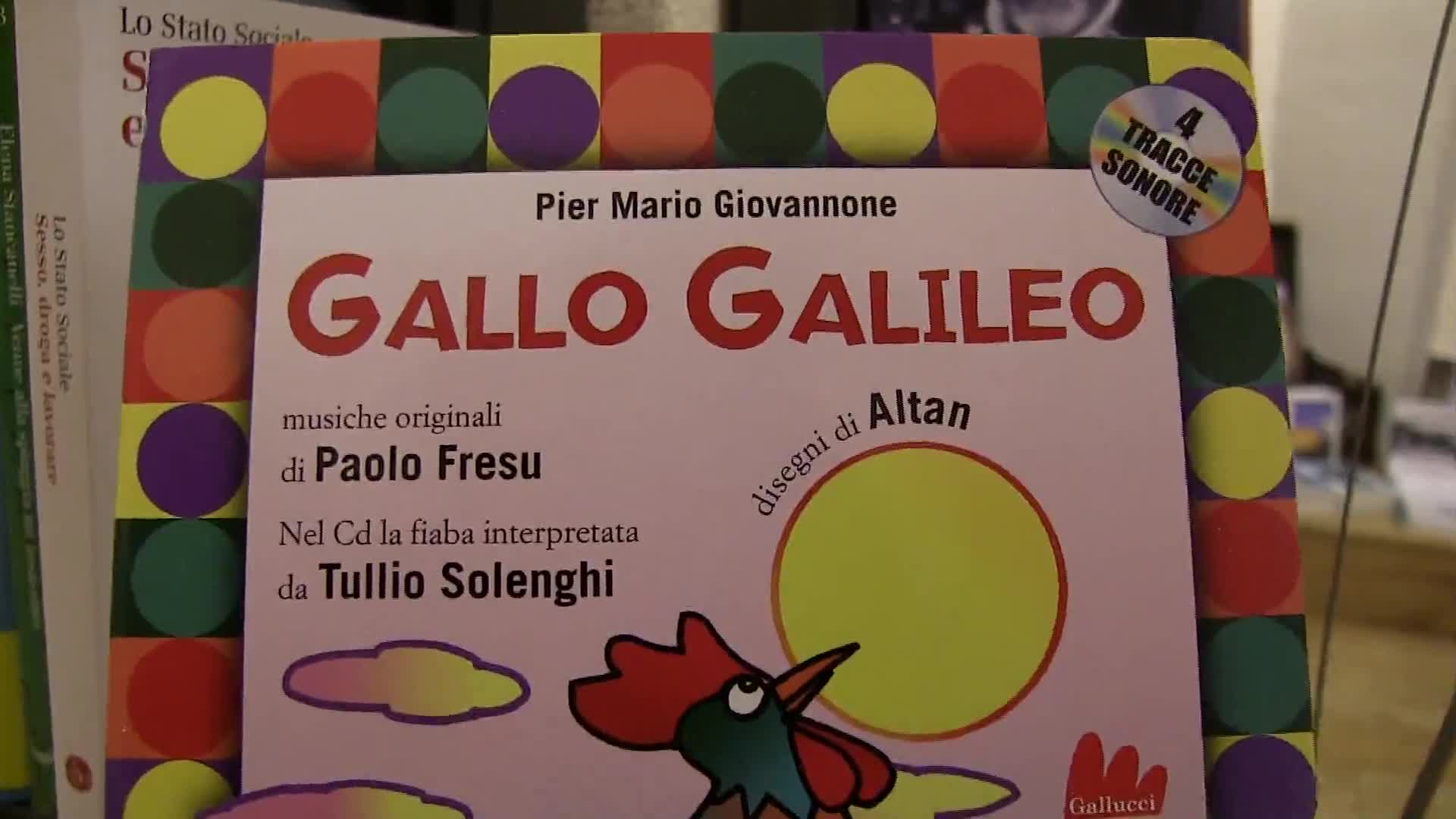 'Gallo Galileo', la fiaba scritta a Genova e interpretata da Tullio Solenghi e Altan