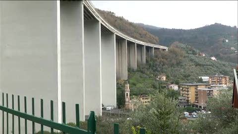 Casa accanto a uscita Recco, residenti preoccupati: “Servono barriere