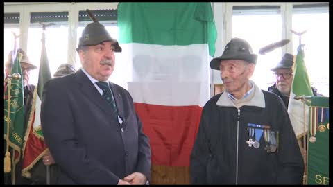 Gli alpini genovesi dedicano la loro sala a Tiziano Chiarotti. I genitori: 'Una grande emozione'