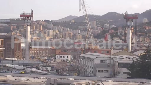 Ponte per Genova, il time lapse del primo maxi impalcato da cento metri (1)