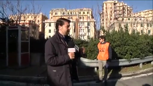 Ponte Morandi, familiari delle vittime in piazza: 