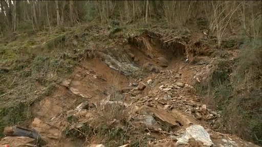 Frana a San Colombano Certenoli, riaperta parzialmente la strada