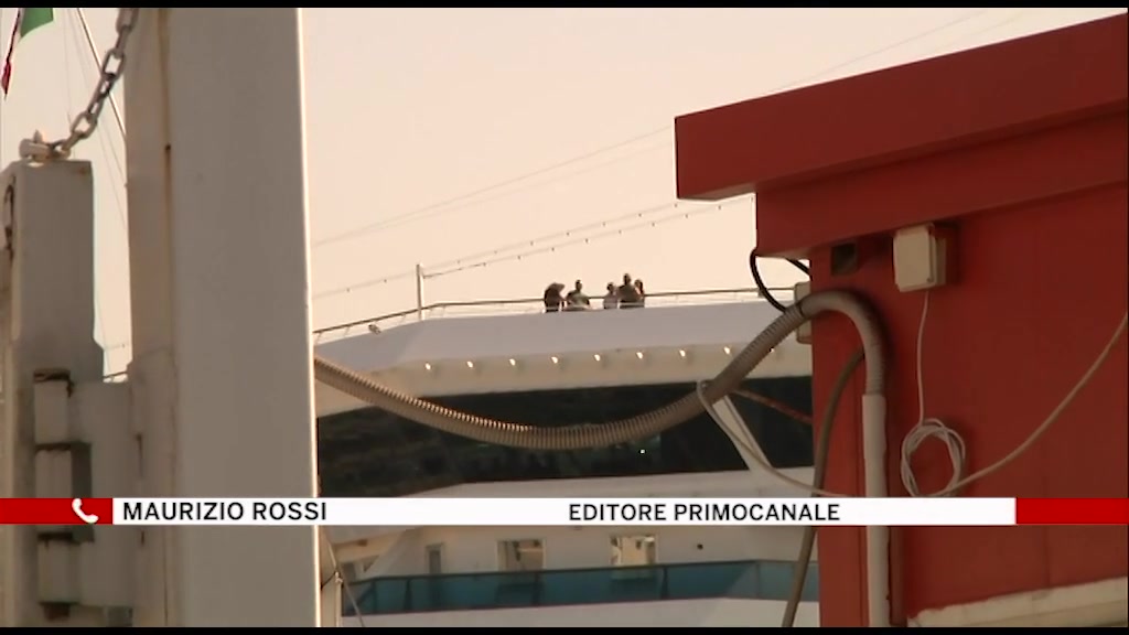 Nave Pacifica a Genova, Rossi: 