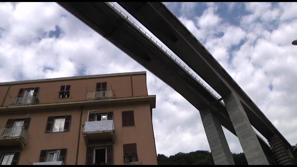 Viadotto Bisagno, la rabbia dei residenti che chiedono ad Autostrade di pagare le case e trasferirli 