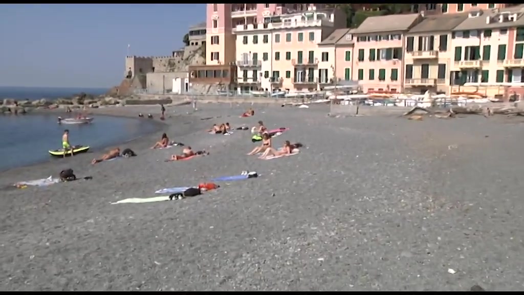 Spiagge libere a Genova, possibile accedere e stazionare 